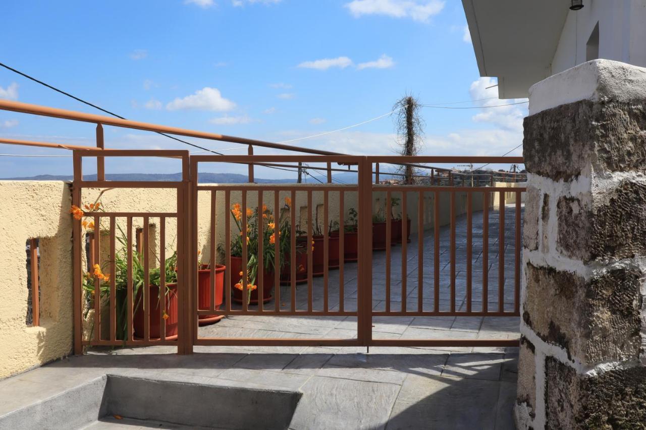 Romanza Kournas Kournás Exterior foto